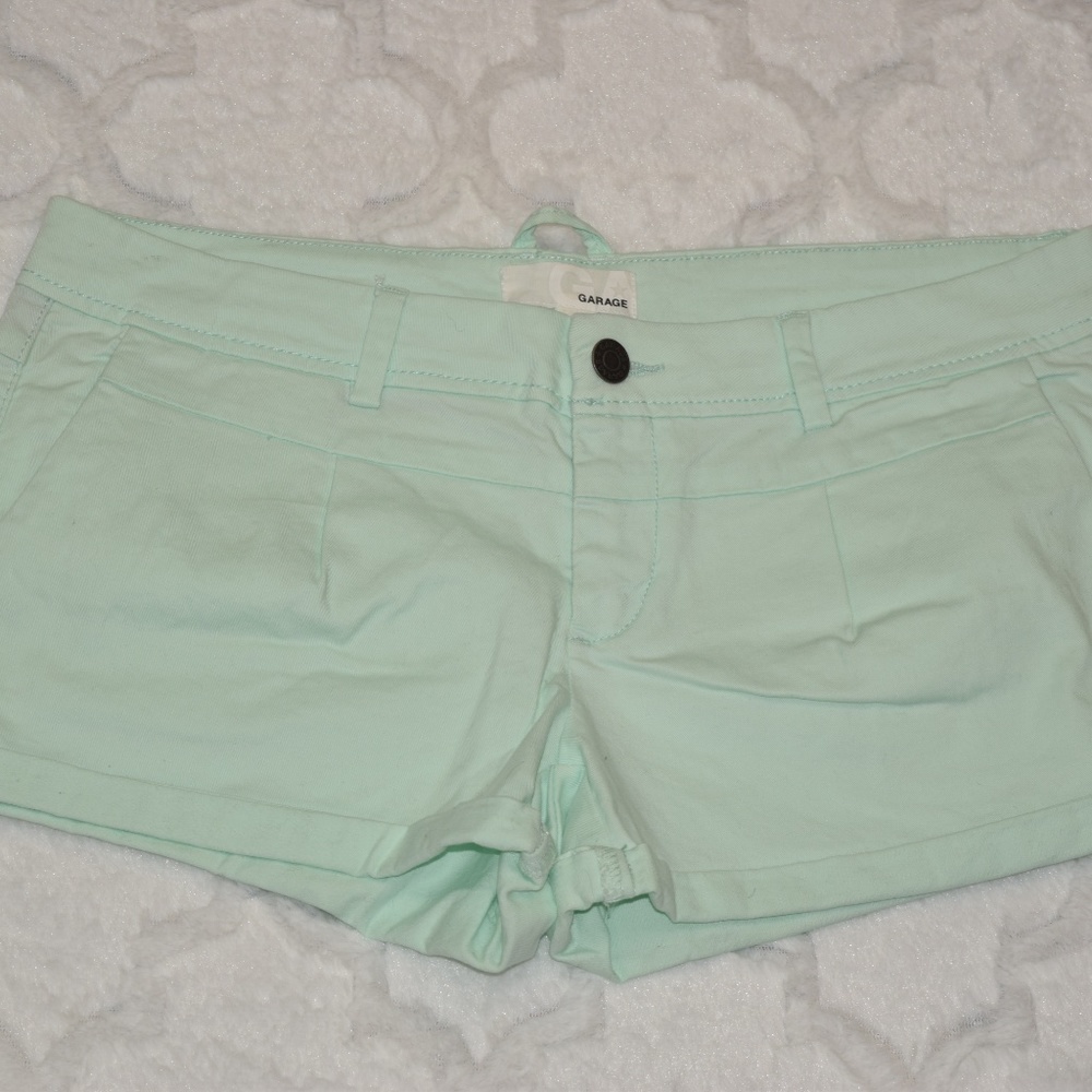 NWOT Garage Mint Shorts